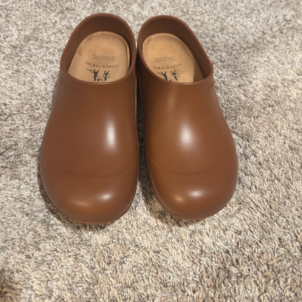 Gardenheir Italian Garden Clogs
